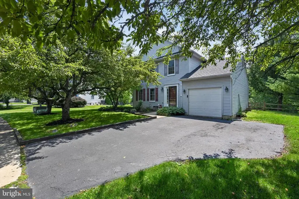 1620 Salem Ln, QUAKERTOWN