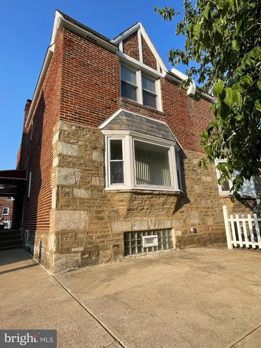 2333 Ripley St, PHILADELPHIA