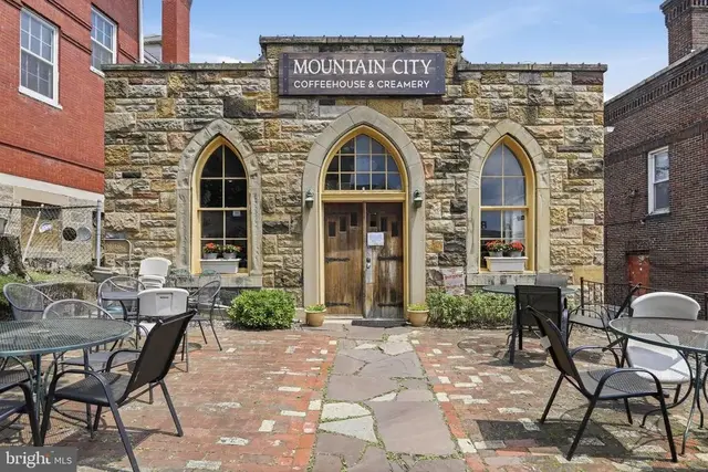 60 W Main St, Frostburg
