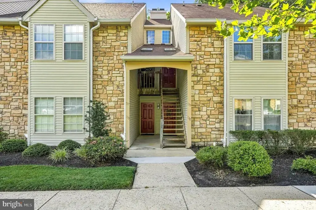 137 Tavistock, CHERRY HILL