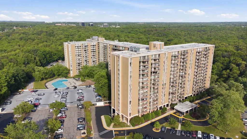6100 Westchester Park Dr #1712, COLLEGE PARK