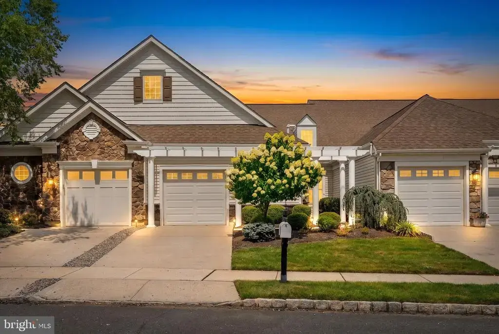 226 Sparrow, HAMILTON