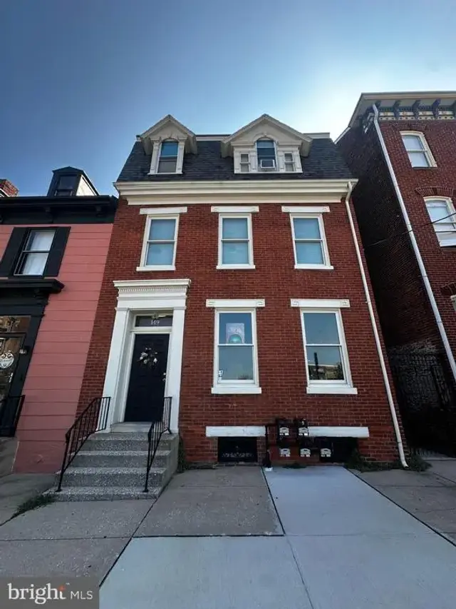 149 S Beaver St, York