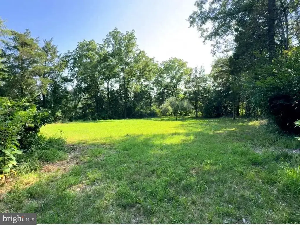 2425 Newcombtown Rd, MILLVILLE
