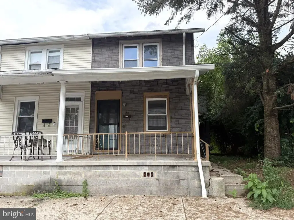 329 Duke St, EPHRATA