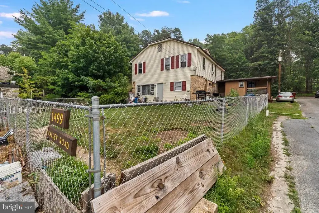 1499 Valley Rd, BERKELEY SPRINGS