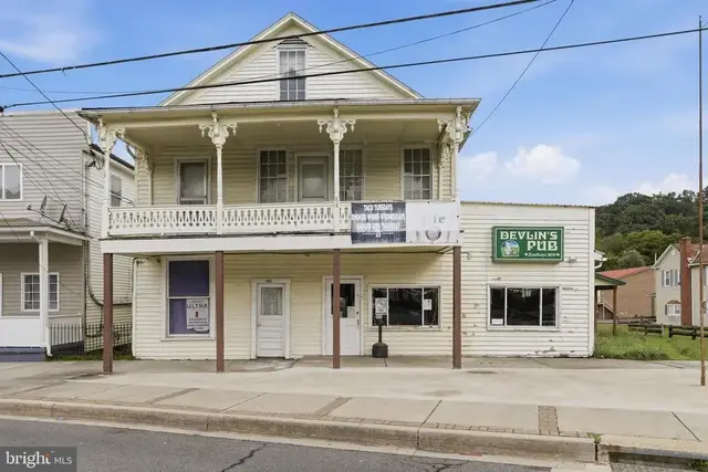 14811 Broadway, Midland