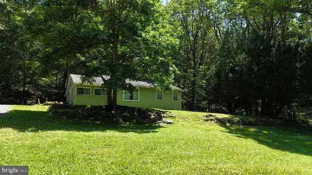 522 Gravelly Run Rd, Mc Henry