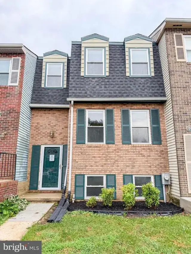 2407 Vineyard Ln, Crofton