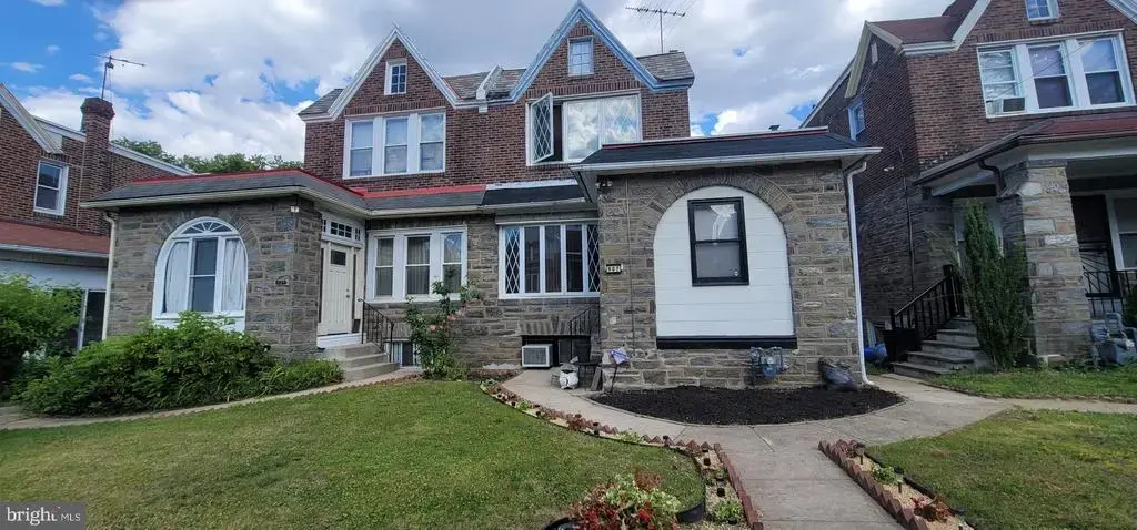 907 Macdade Blvd, LANSDOWNE
