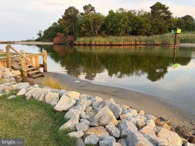 16101 Piney Point Rd, Piney Point