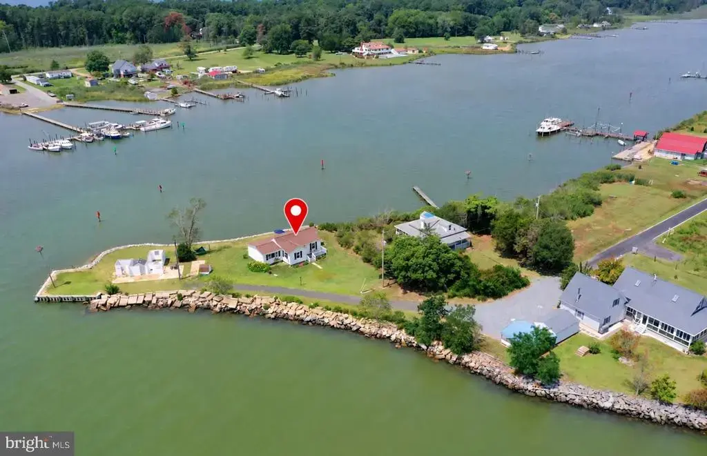 16101 Piney Point Rd, PINEY POINT