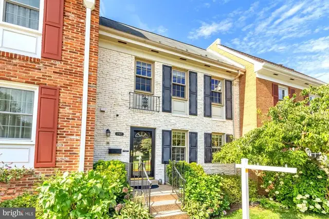 7357 Eldorado Ct, Mclean