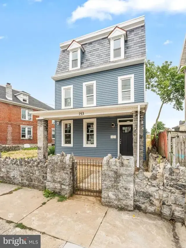 753 Apt B W Washington St, Hagerstown