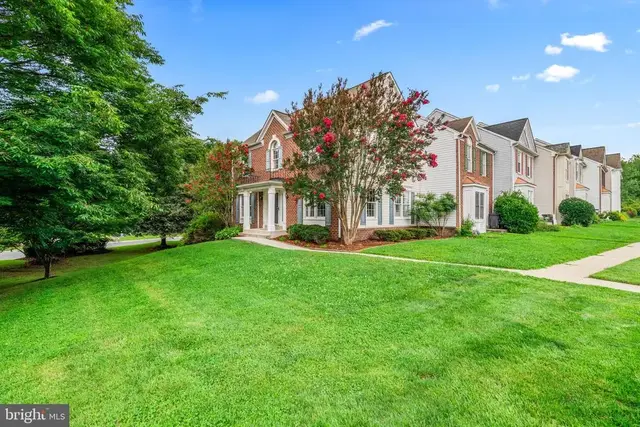 6626 Commodore Ct, New Market