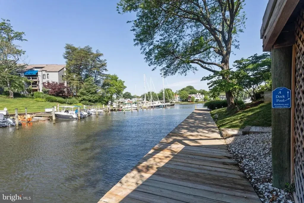 3 Spa Creek Lndg #b2, ANNAPOLIS