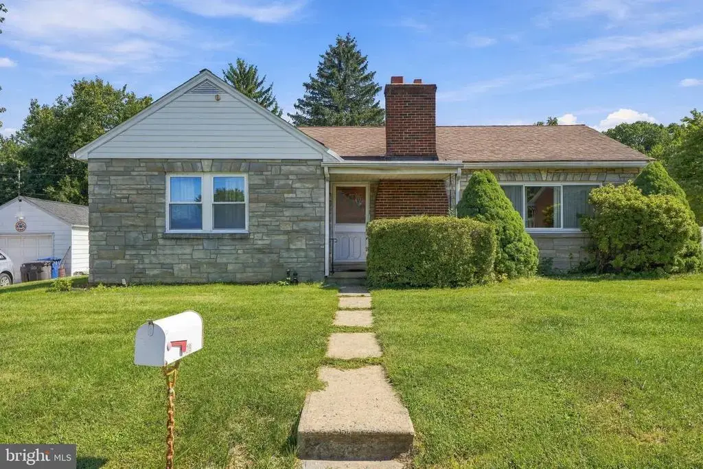 1429 N Muhlenberg St, ALLENTOWN