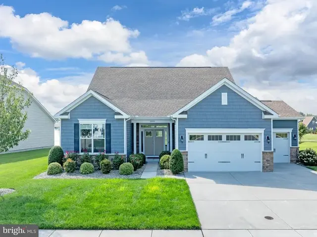 22430 E Cypress Way, Milton