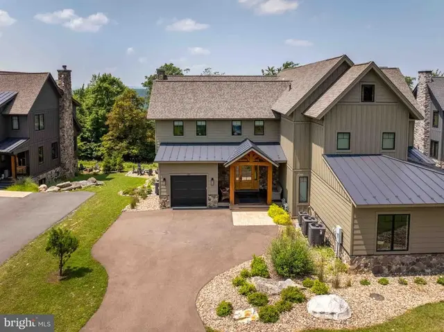 138 Ridge Run Rd, Mc Henry