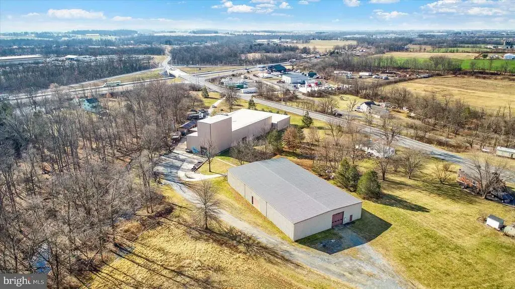 5811 Four Point Rd, BETHEL