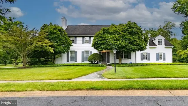 718 Princeton Rd, Wilmington