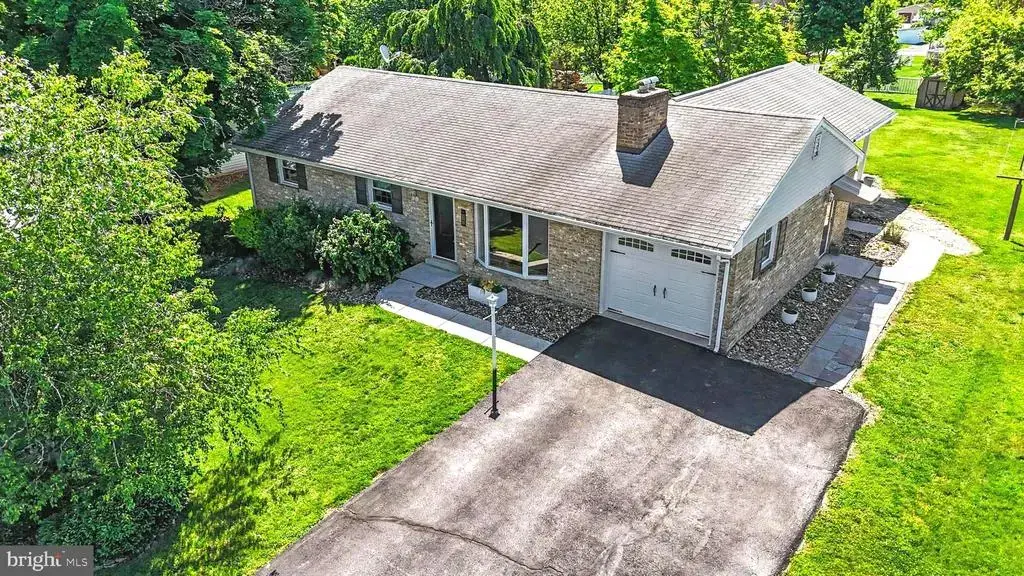 13 Ewell Dr, EAST BERLIN