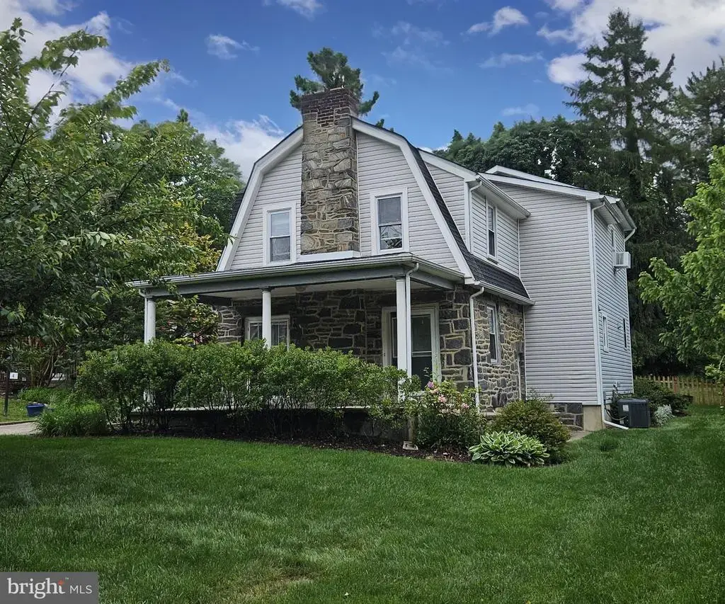 6 Arthur Rd #front, ROSEMONT