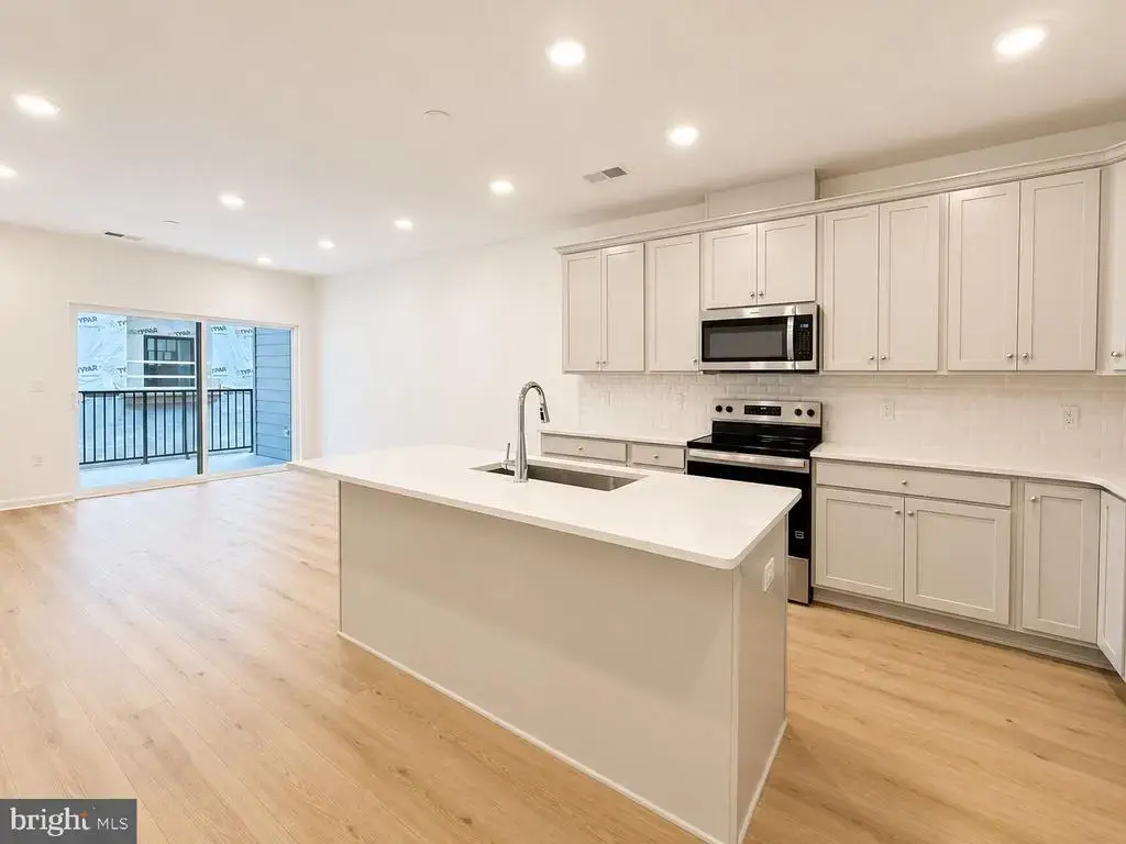 421 Washington St #1103, CONSHOHOCKEN