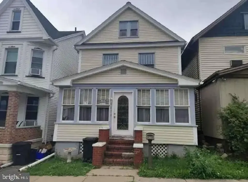 523 21st Ave, ALTOONA