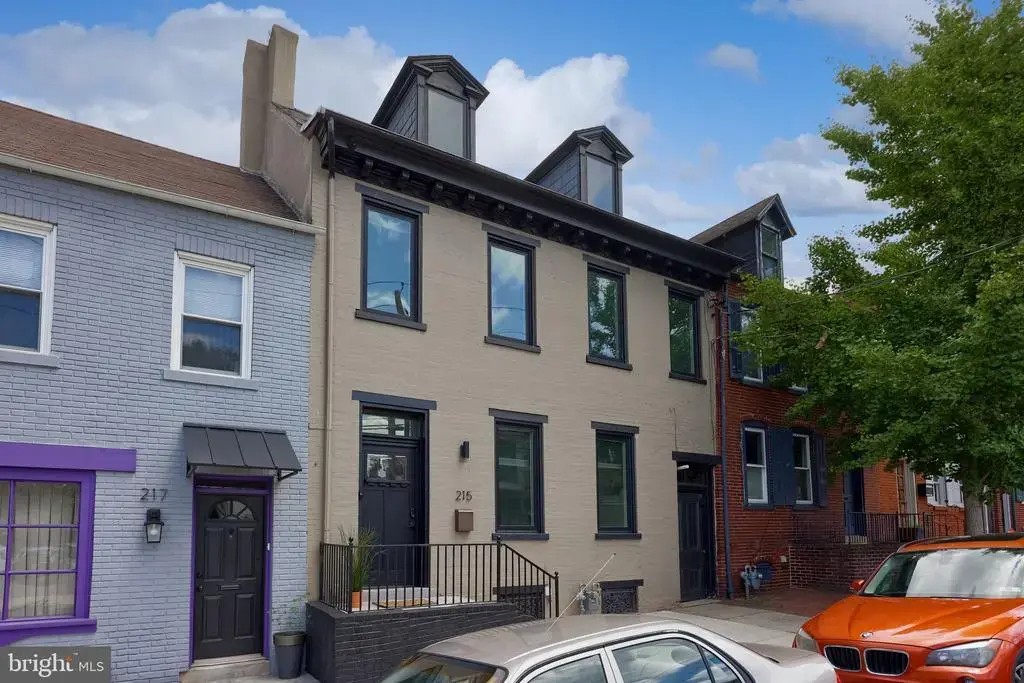 215 N Lime St, LANCASTER