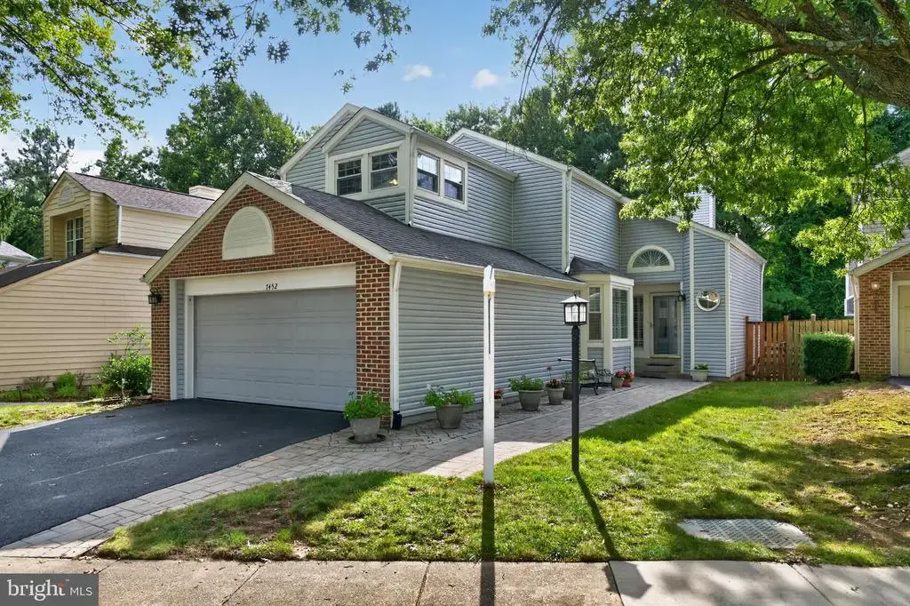 7452 Cross Gate Ln, ALEXANDRIA