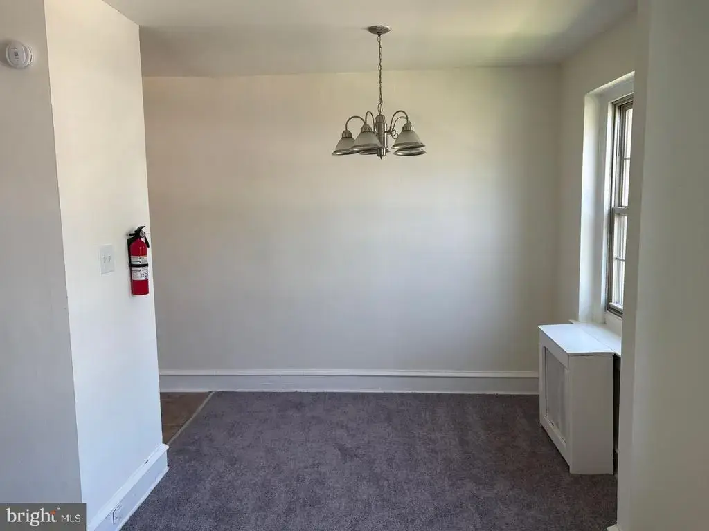 260 N Wycombe Ave #212, LANSDOWNE