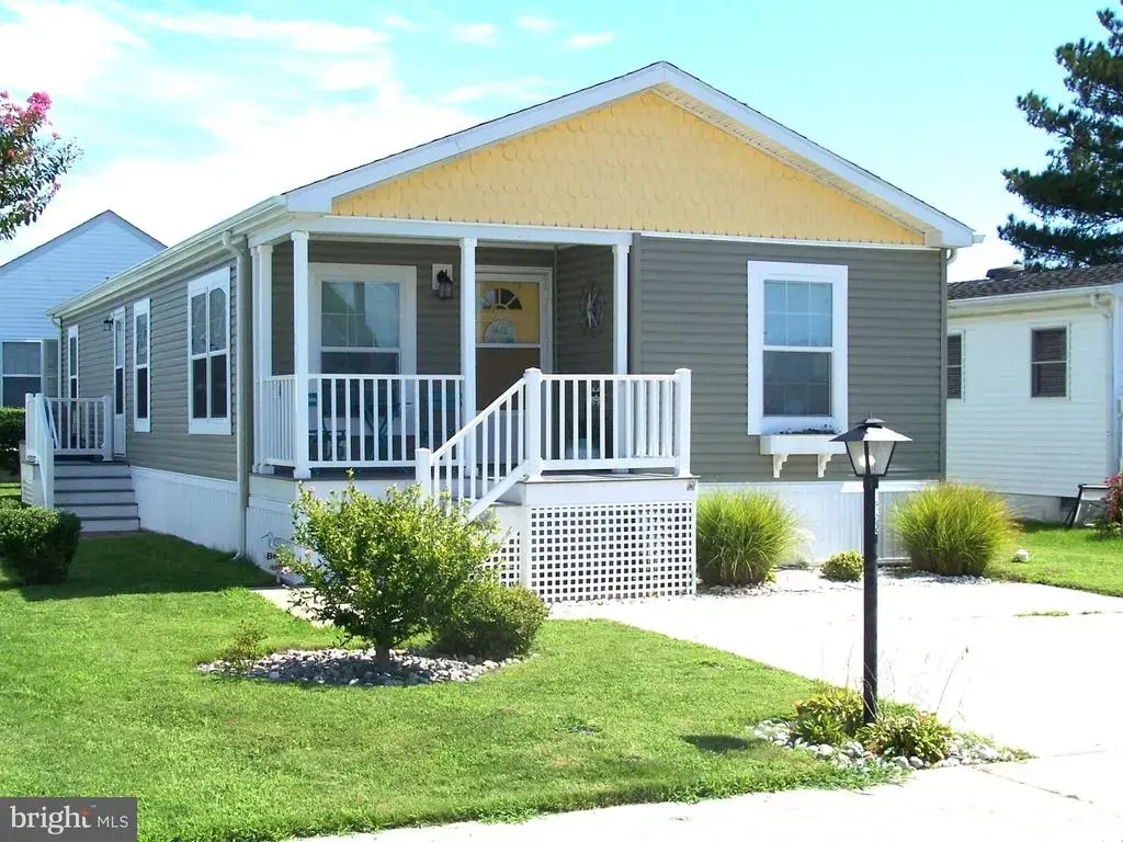 138 Clam Shell Rd, OCEAN CITY