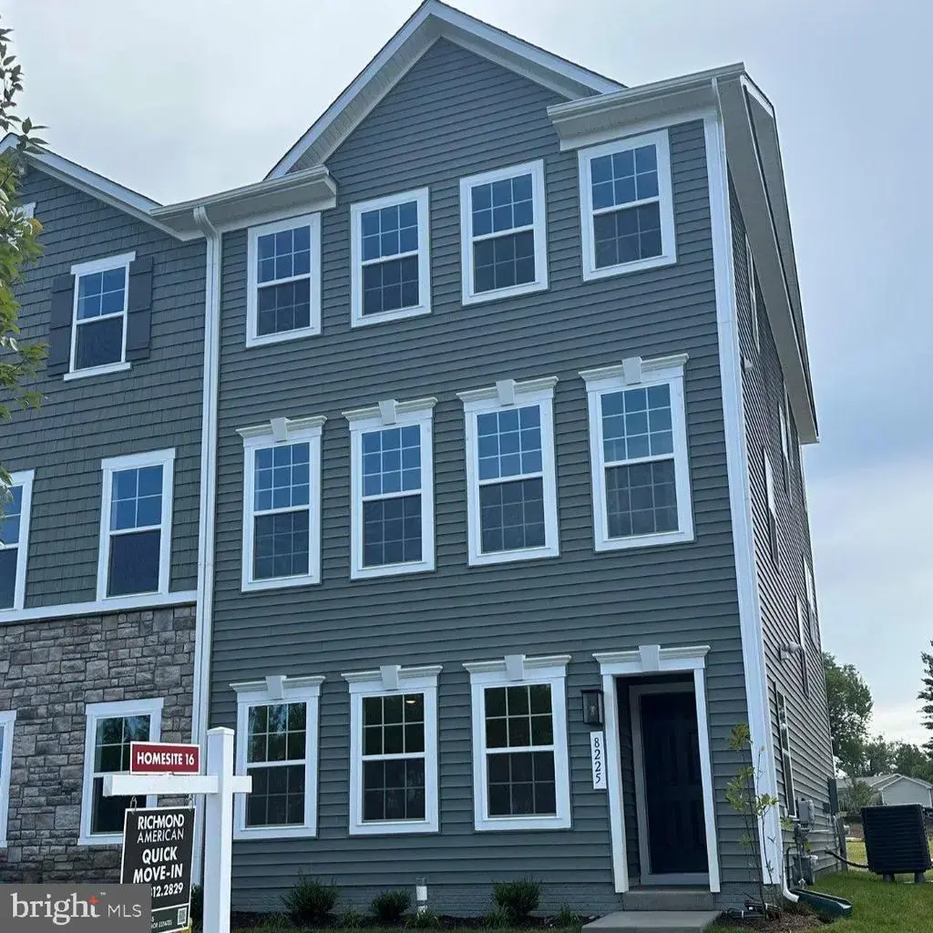 8225 Fairbrook Rd, BALTIMORE
