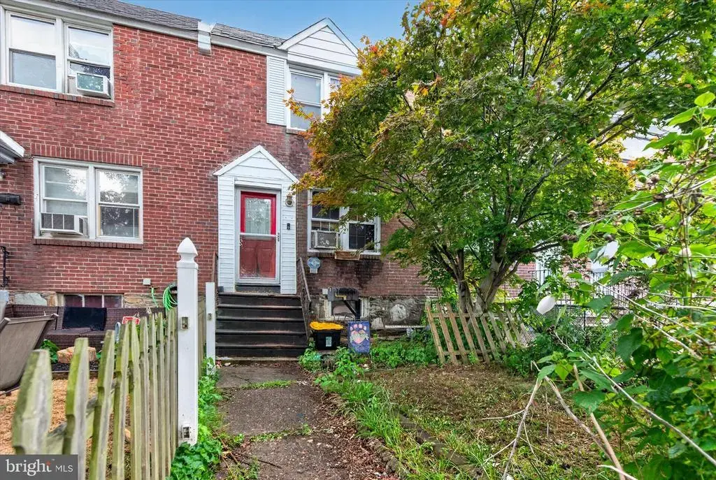832 4th Ave, BRISTOL