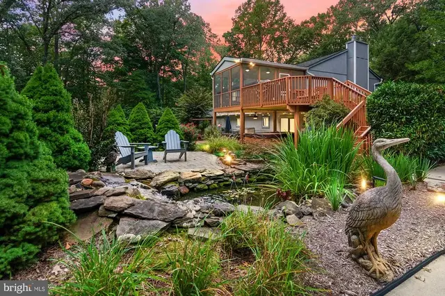 1019 Branch View Ct, Harwood