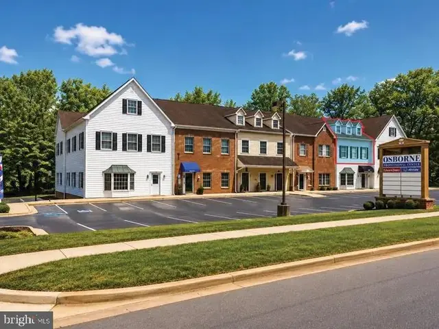 7611 S Osborne Rd #201, Upper Marlboro