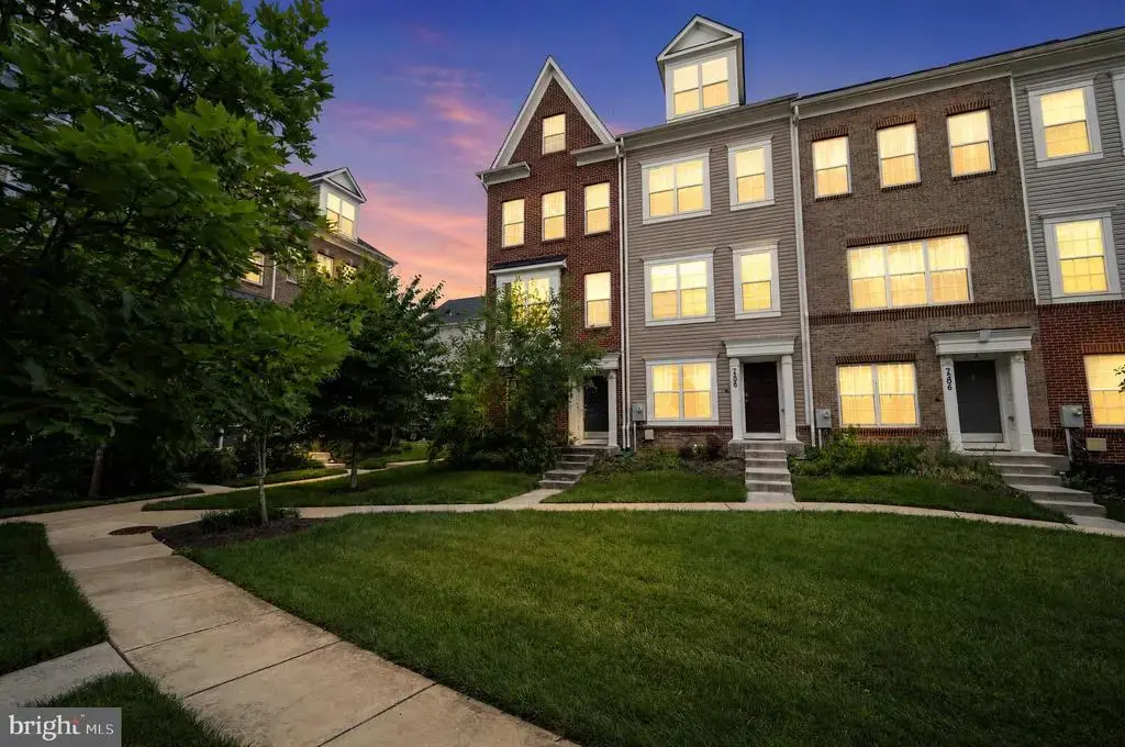 7210 Silver Thorn Way, BELTSVILLE