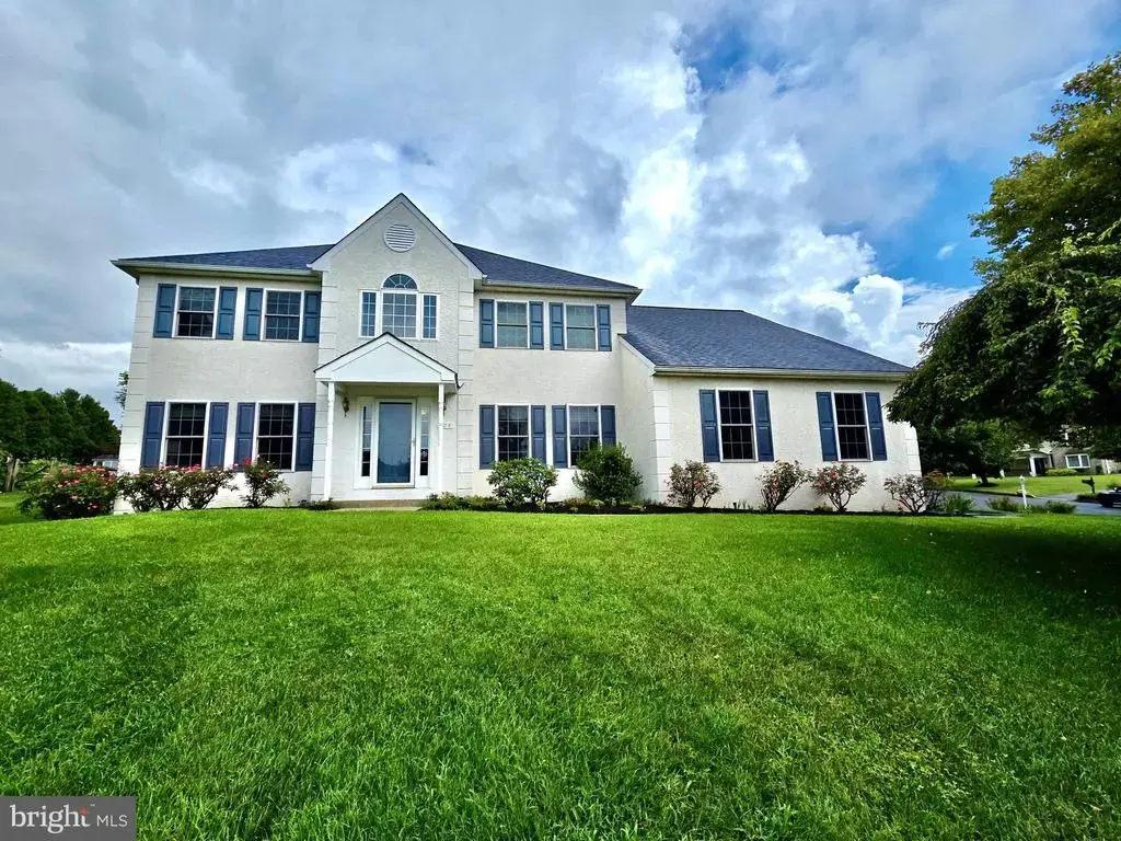 124 Moore Dr, MEDIA