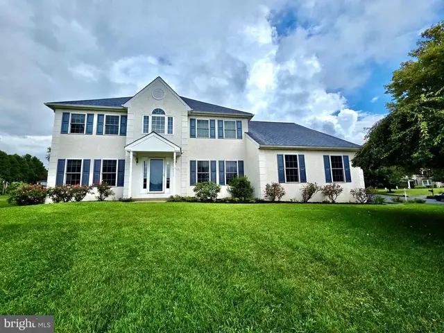 124 Moore Dr, Media
