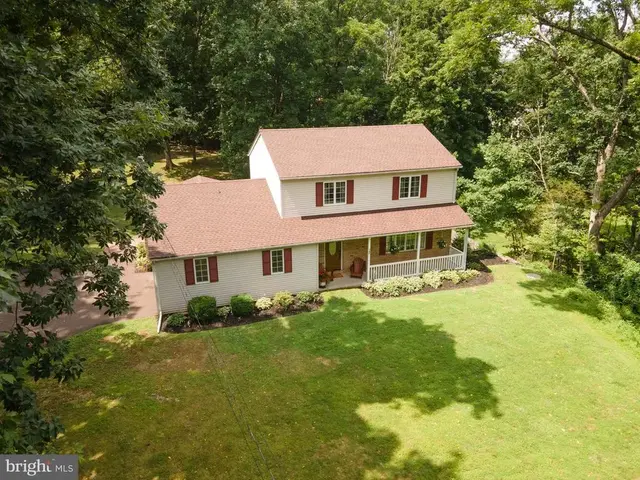 748 Rolling Hills Rd, Ottsville