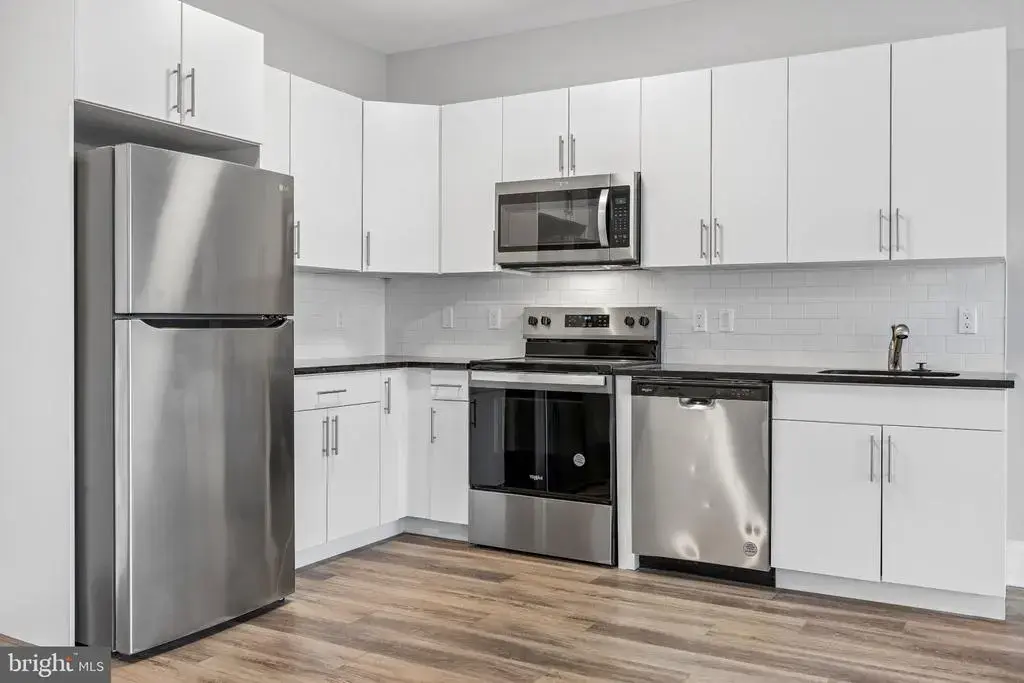 500 Garden Park Blvd #542, CHERRY HILL
