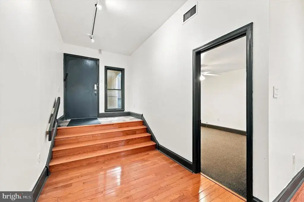 1914 Fairmount Ave #2, PHILADELPHIA
