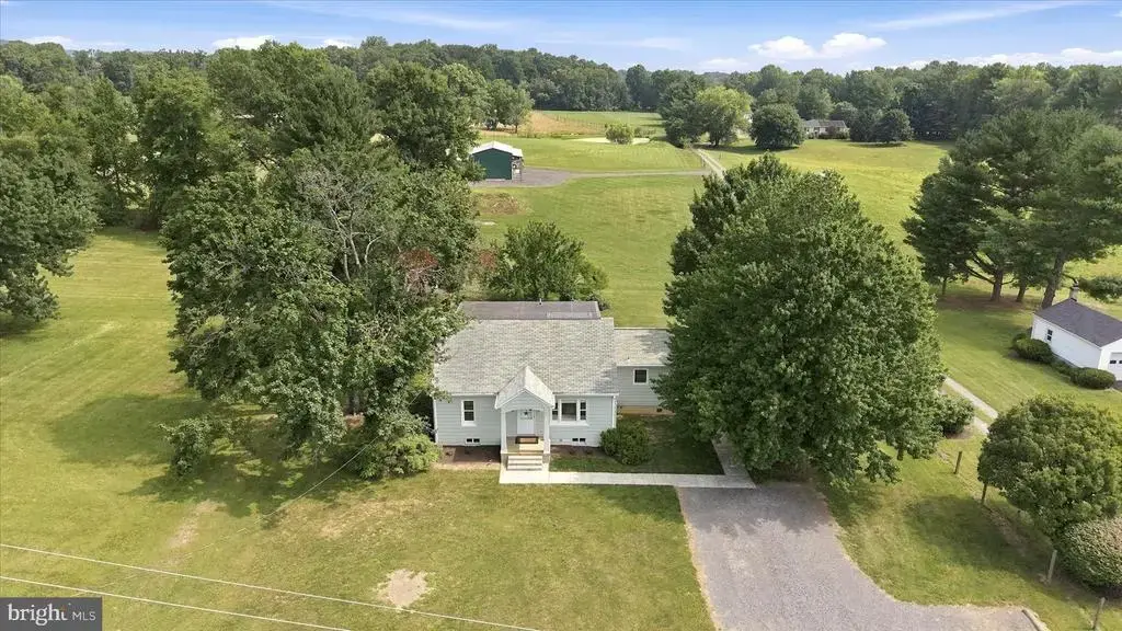 37860 Charles Town Pike, PURCELLVILLE