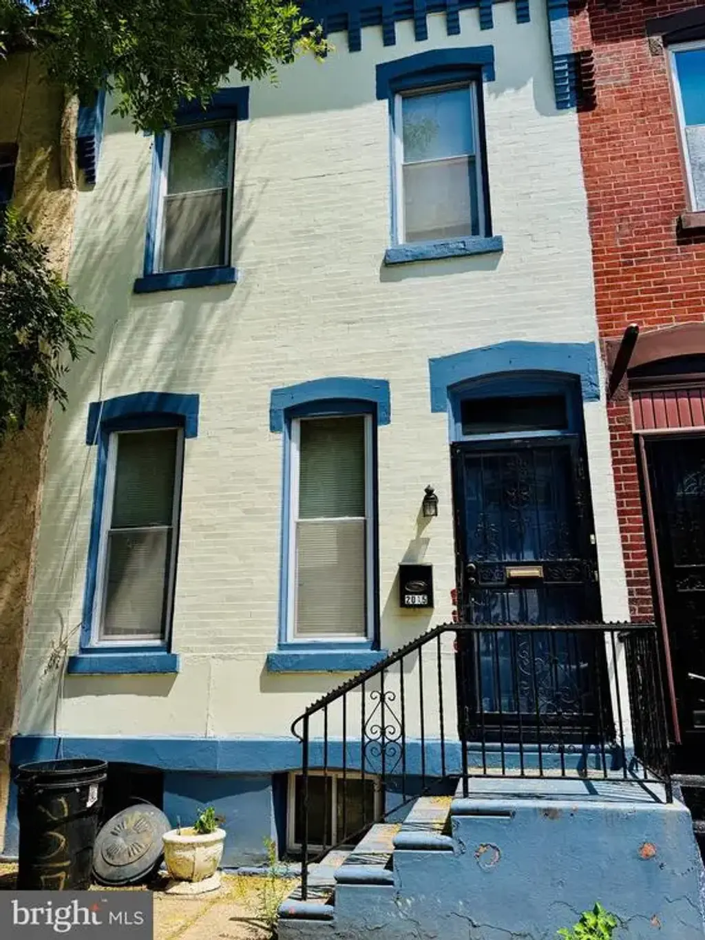 2015 N Gratz St, PHILADELPHIA