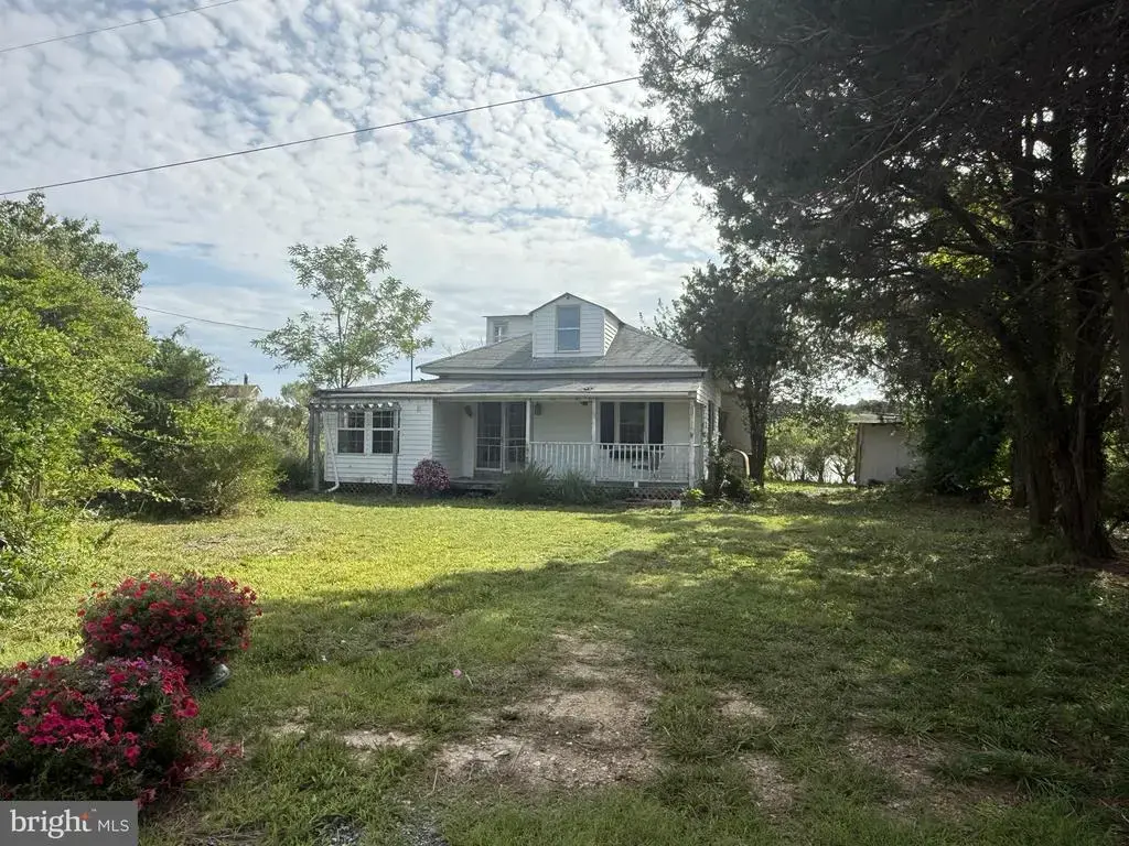 16102 Piney Point, PINEY POINT