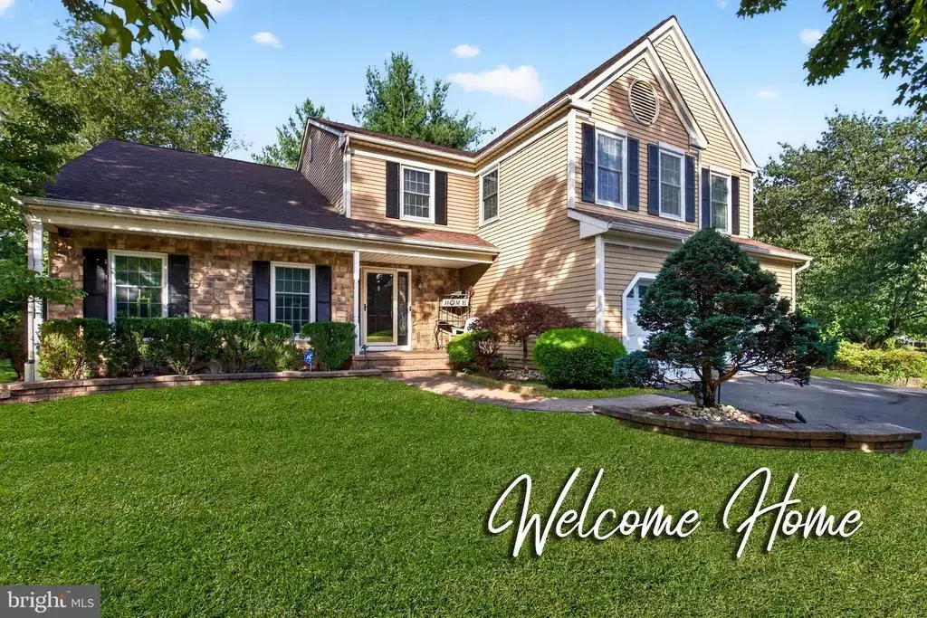 2 Monroe Ct, PLAINSBORO