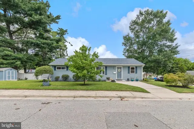 1013 Guy Dr, Glen Burnie