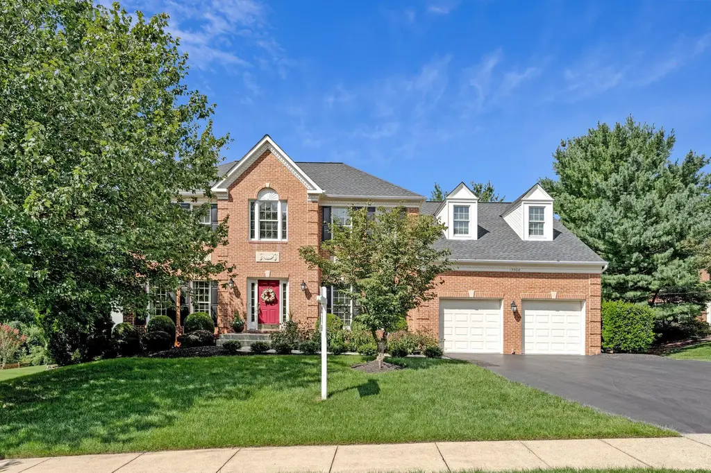 13908 Rock Brook Ct, CLIFTON