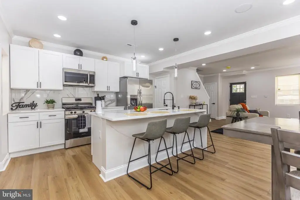 2412 Shirley Ave, BALTIMORE